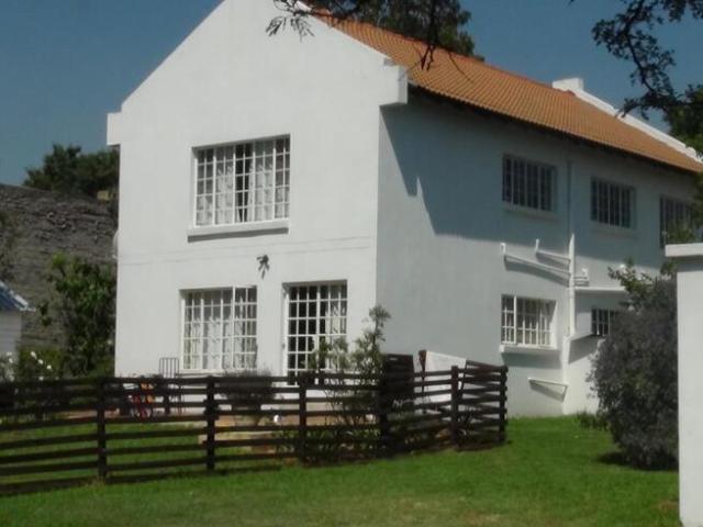 2 Bedroom Apartment / Flat to Rent in Kyalami Ah