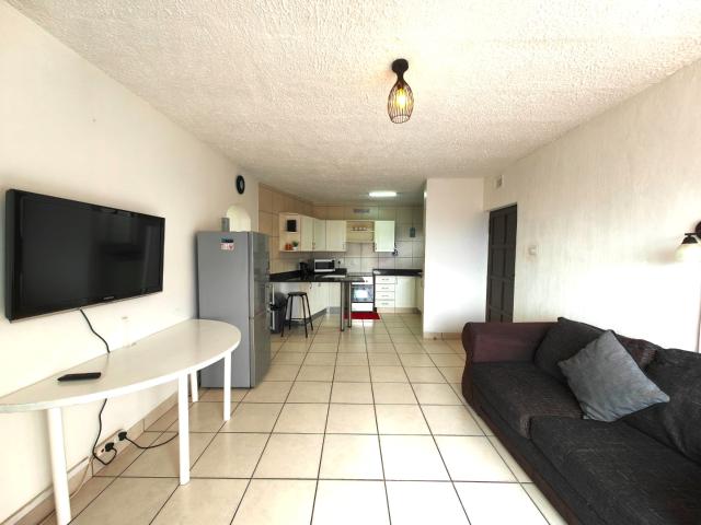 2 Bedroom Apartment / Flat To Rent in Manaba Beach