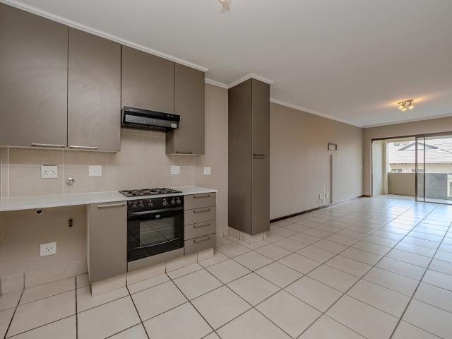 2 Bedroom Apartment / Flat To Rent in Maroeladal