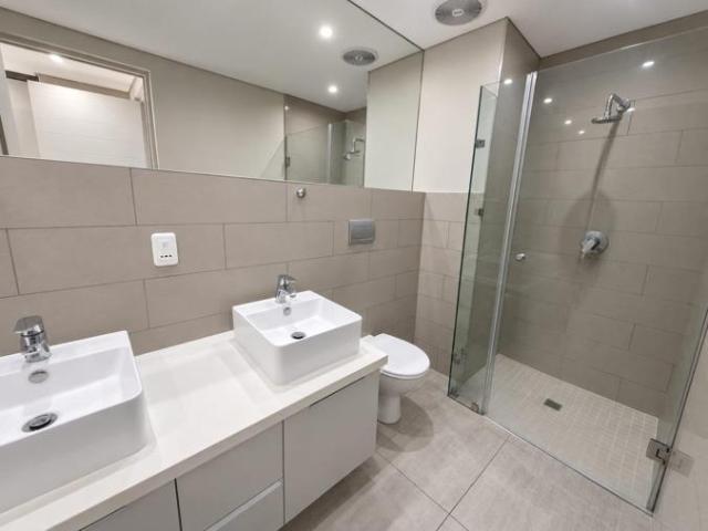 2 Bedroom Apartment / Flat to Rent in Menlo Park