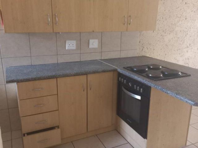 2 Bedroom Apartment / Flat to Rent in Meiringspark