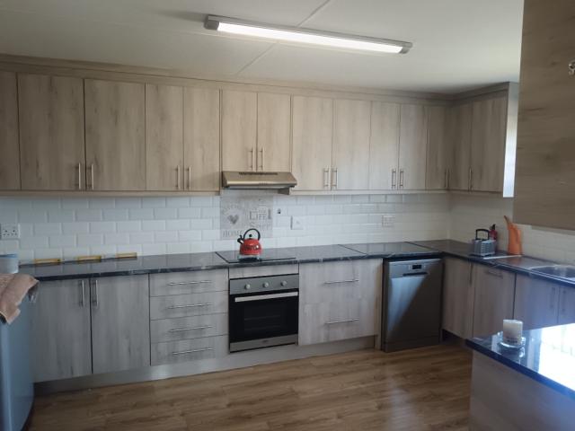 2 Bedroom Apartment / Flat To Rent in Mimosa Park