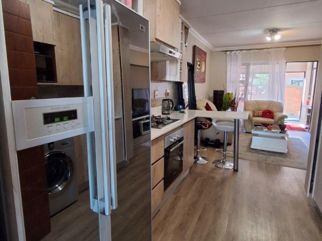 2 Bedroom Apartment / Flat To Rent in Montana