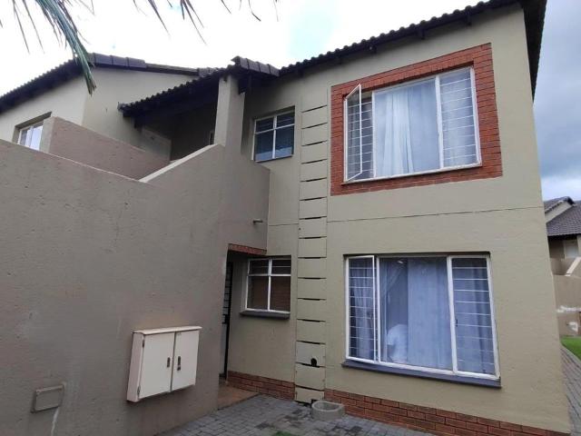 2 Bedroom Apartment / Flat to Rent in Montana