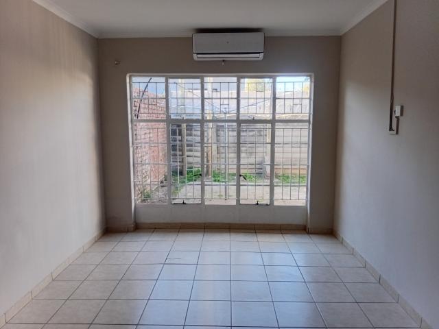 2 Bedroom Apartment / Flat To Rent in Modimolle