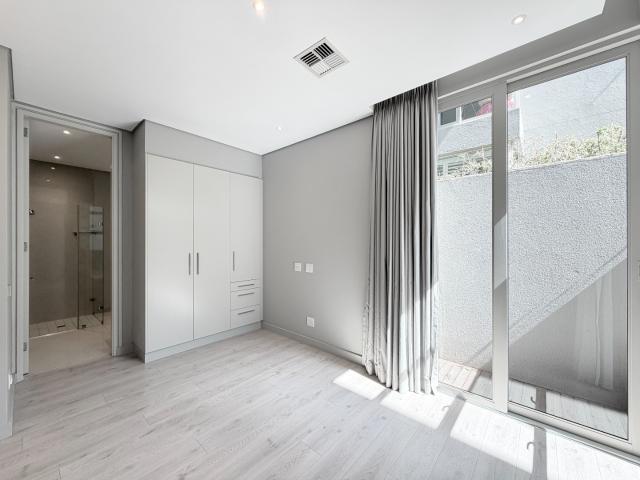 2 Bedroom Apartment / Flat To Rent in Morningside