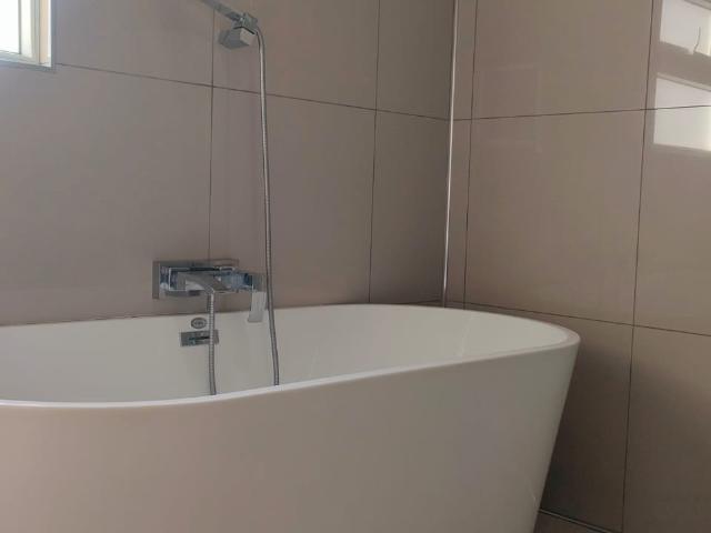 2 Bedroom Apartment / Flat To Rent in Morningside Manor