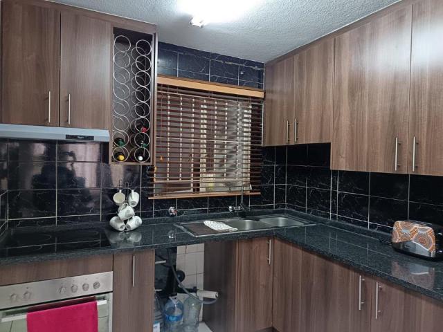 2 Bedroom Apartment / Flat To Rent in Mulbarton