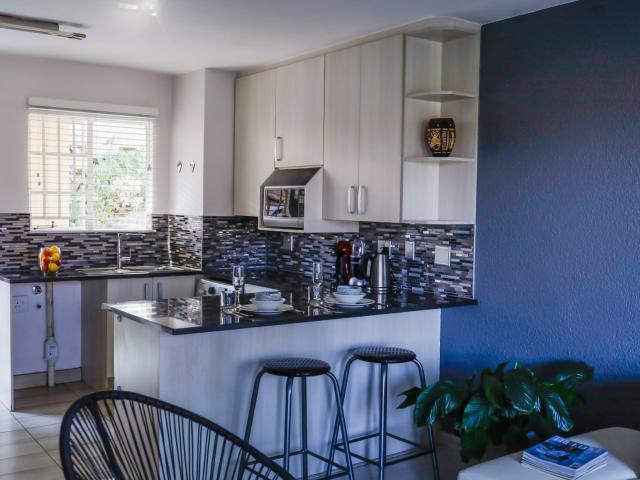 2 Bedroom Apartment / Flat To Rent in Newlands East