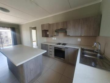2 Bedroom Apartment / Flat to Rent in Noordwyk