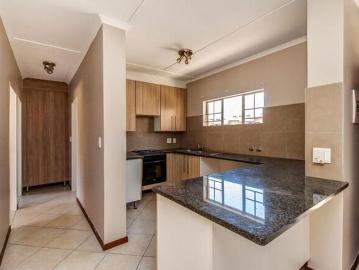 2 Bedroom Apartment / Flat to Rent in Noordwyk
