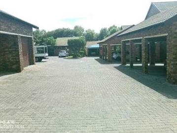 2 Bedroom Apartment / Flat to Rent in Noordwyk