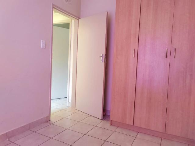 2 Bedroom Apartment / Flat To Rent in Olympus AH