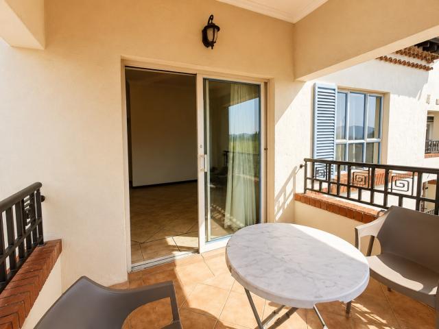 2 Bedroom Apartment / Flat To Rent in Olympus AH