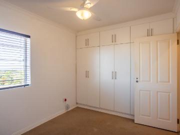 2 Bedroom Apartment / Flat To Rent in Padfield Park