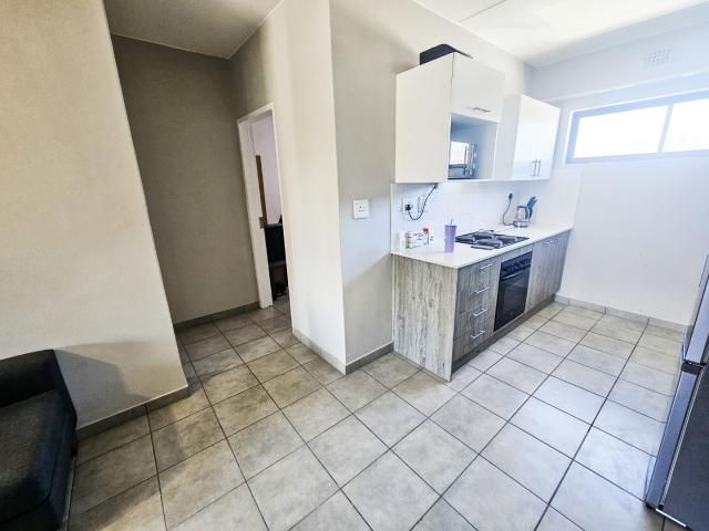 2 Bedroom Apartment / Flat To Rent in Parklands North