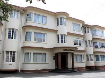 2 Bedroom Apartment / Flat to Rent in Pietermaritzburg Central