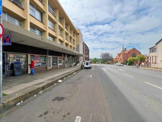2 Bedroom Apartment / Flat to Rent in Pietermaritzburg Central