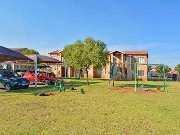 2 Bedroom Apartment / Flat to Rent in Protea Glen