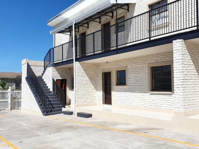 2 Bedroom Apartment / Flat To Rent in Queenstown Central
