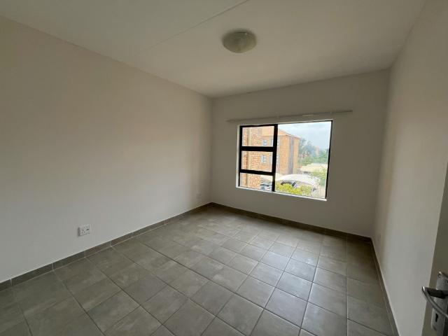 2 Bedroom Apartment / Flat To Rent in Raslouw