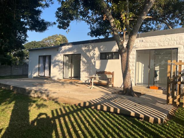 2 Bedroom Apartment / Flat To Rent in Scottburgh Central