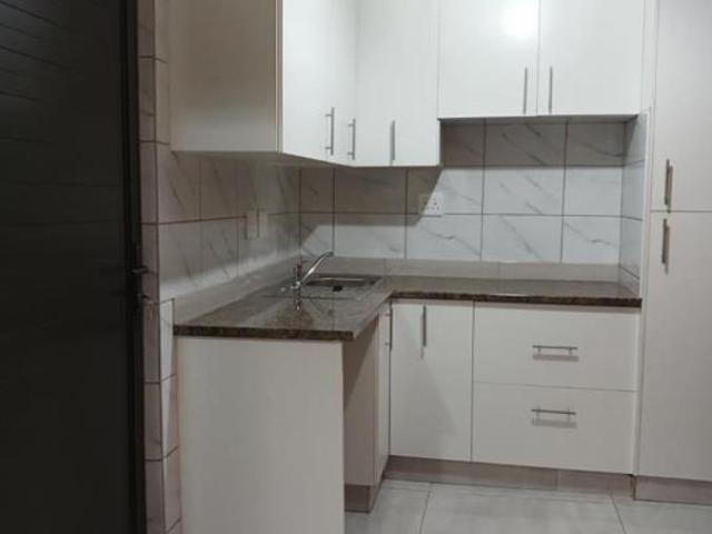 2 Bedroom Apartment / Flat to Rent in Selborne