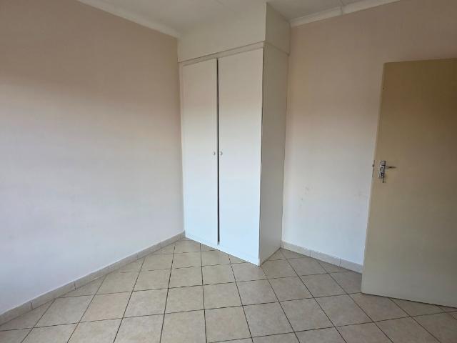 2 Bedroom Apartment / Flat To Rent in Silver Lakes