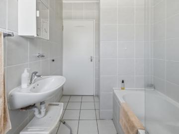2 Bedroom Apartment / Flat To Rent in Sir Lowrys Pass