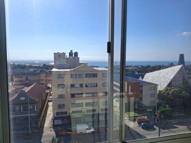 2 Bedroom Apartment / Flat To Rent in St Georges Park