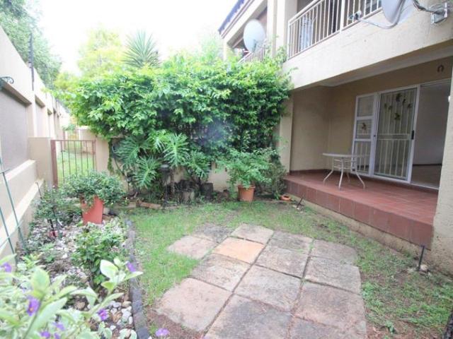 2 Bedroom Apartment / Flat to Rent in Sunninghill
