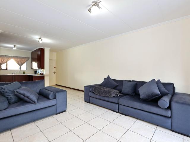2 Bedroom Apartment / Flat To Rent in Sunninghill