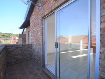 2 Bedroom Apartment / Flat To Rent in Suideroord