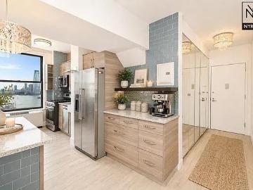 2 Bedroom Apartment for Rent at West St #18B, New York, NY 10004 Battery Park City