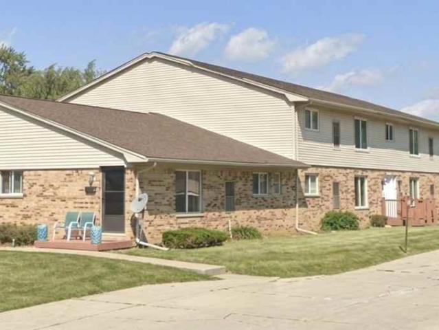 2 Bedroom Apartment for Rent at 16431 E 10 Mile Rd, Eastpointe, MI 48021 Eastpointe
