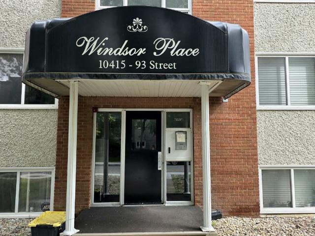 2 Bedroom Apartment for Rent at 10415 93 St Nw, Edmonton, AB T5H 1X5 Boyle Street