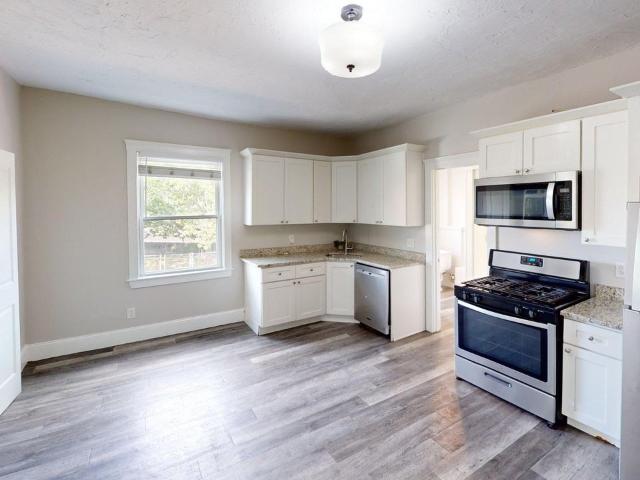 2 Bedroom Apartment for Rent at 108 Meridian St #3, Boston, MA 02128 Central Maverick Square Paris Street