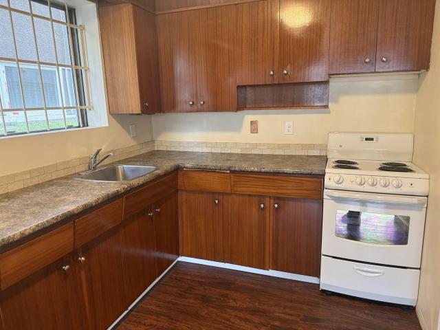 2 Bedroom Apartment for Rent at 11610 124 St Nw, Edmonton, AB T5M 0K7 Inglewood