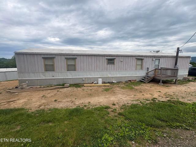 2 Bedroom Apartment for Rent at 124 Watson Ln, Harriman, TN 37748