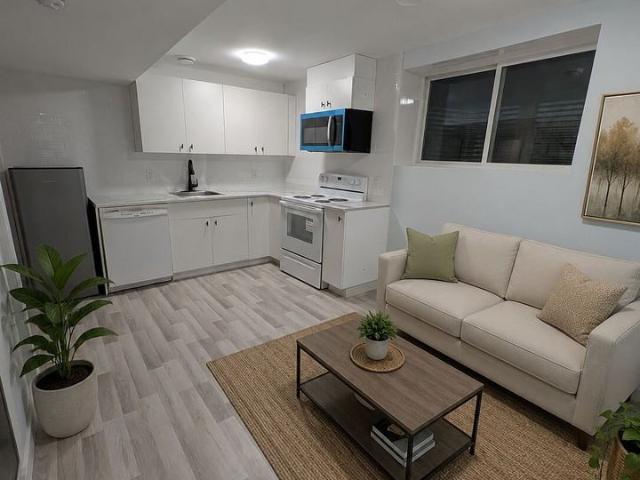 2 Bedroom Apartment for Rent at 322 Chelsea Hollow, Chestermere, AB T1X 2T3