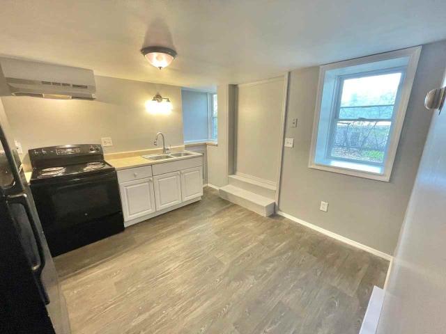 2 Bedroom Apartment for Rent at 3 Sherman Ave #1, Troy, NY 12180