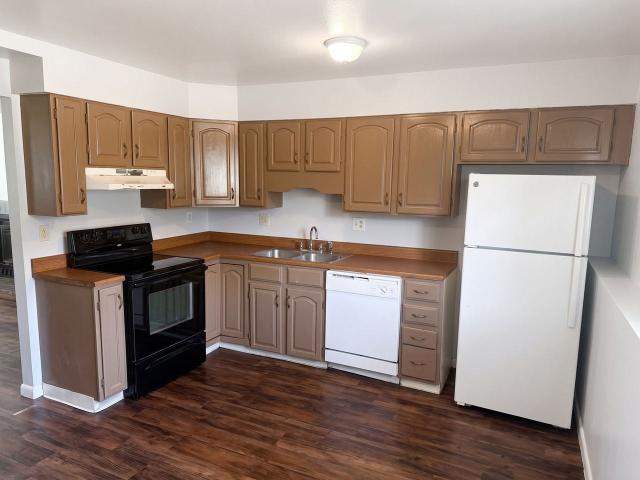 2 Bedroom Apartment for Rent at 4479 E Pikes Peak Ave #4479, Colorado Springs, CO 80916 Eastborough