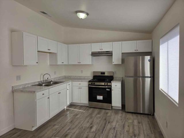 2 Bedroom Apartment for Rent at 4735 E Caballero St #1, Mesa, AZ 85205