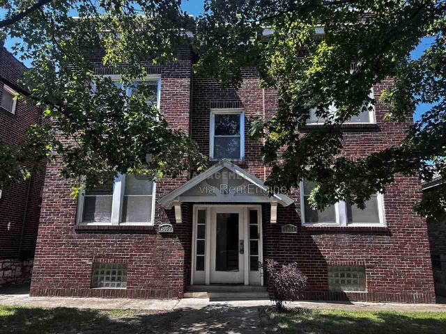 2 Bedroom Apartment for Rent at 4051 Giles Ave #A, St. Louis, MO 63116 Dutchtown South