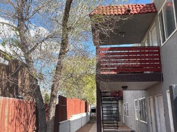 2 Bedroom Apartment for Rent at 408 Princeton Dr Se #3, Albuquerque, NM 87106 University Heights