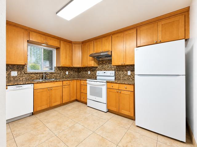 2 Bedroom Apartment for Rent at 43120 Starr St #2, Fremont, CA 94539 Mission San Jose