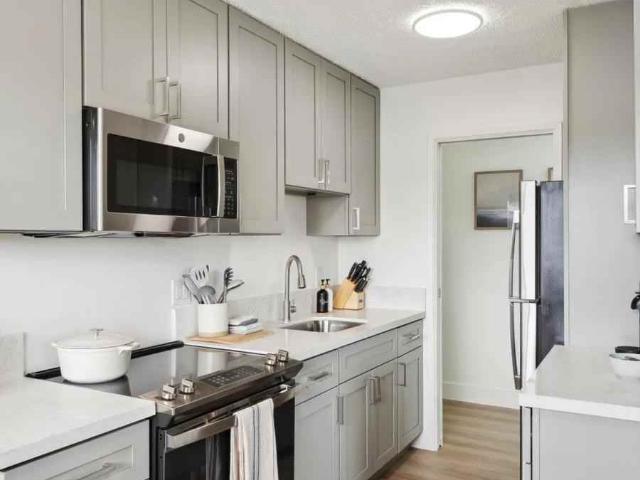 2 Bedroom Apartment for Rent at 544 Central Ave, Alameda, CA 94501