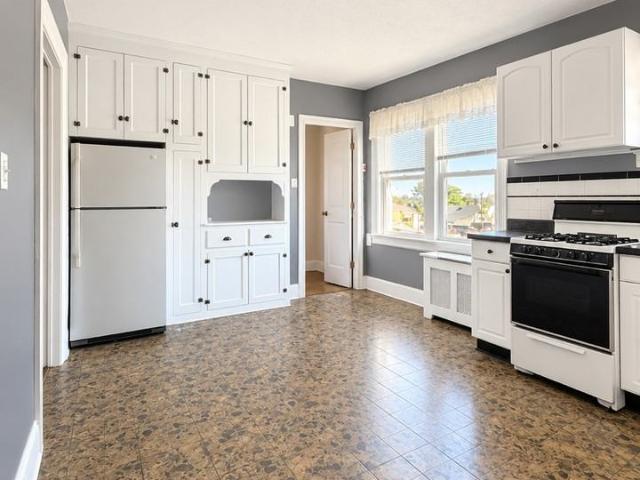 2 Bedroom Apartment for Rent at 58 69 59th St, New York, NY 11378 Maspeth