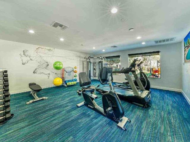 2 Bedroom Apartment for Rent at 5220 W Northern Ave, Glendale, AZ 85301