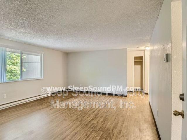 2 Bedroom Apartment for Rent at 691 Molalla Ave #15, Oregon City, OR 97045 Barclay Hills